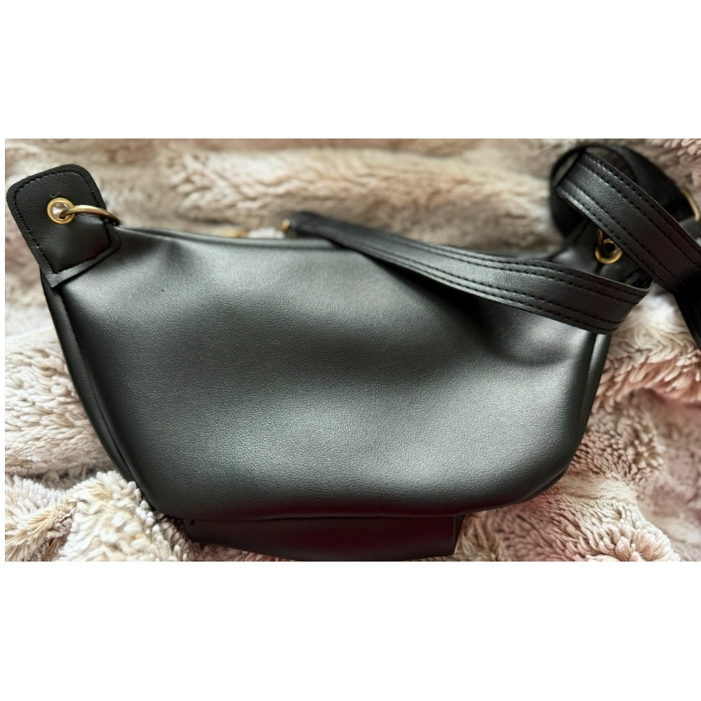 Disney Black Fanny Pack Bag with Mickey Mouse - Picture 8 of 12